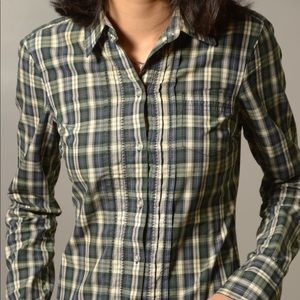 Plaid green red navy longsleeve button down shirt